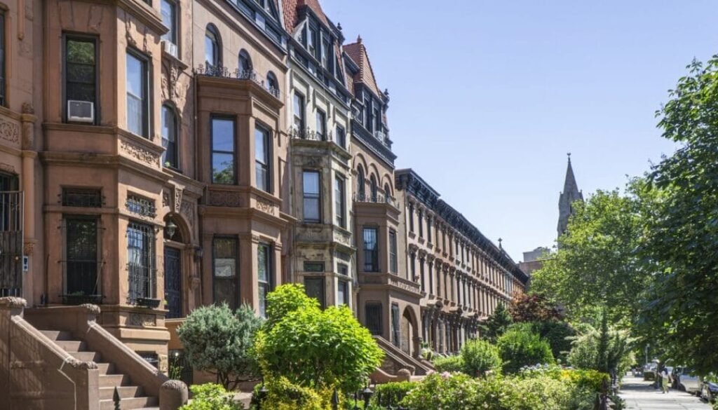 Will Airbnb return to NYC? Bill would allow short-term rentals for 1- and 2-family homes.