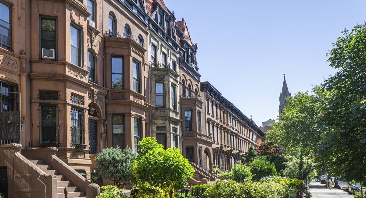 Will Airbnb return to NYC? Bill would allow short-term rentals for 1- and 2-family homes.