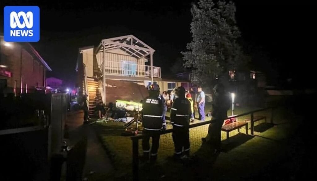 Teenagers treated in hospital after AirBnB balcony collapse during house party on NSW South Coast